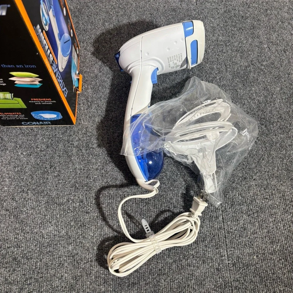 CONAIR Handheld Garment Steamer  ExtremeSteam 1200W Portable Handheld OPEN BOX